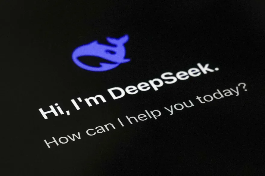 見招拆招？彭博：DeepSeek「拆解設備」取得輝達禁售晶片