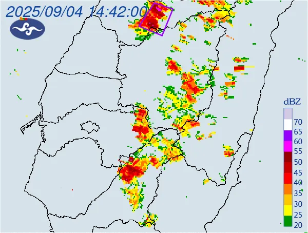 雷雨奔襲中南部！台中頭汴坑溪、屏東牛角灣溪同發國家警報