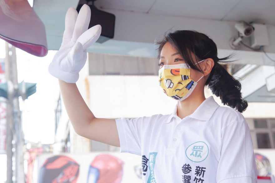 高虹安越打越旺！鐵票39%　極可能獲「棄藍保白」勝出
