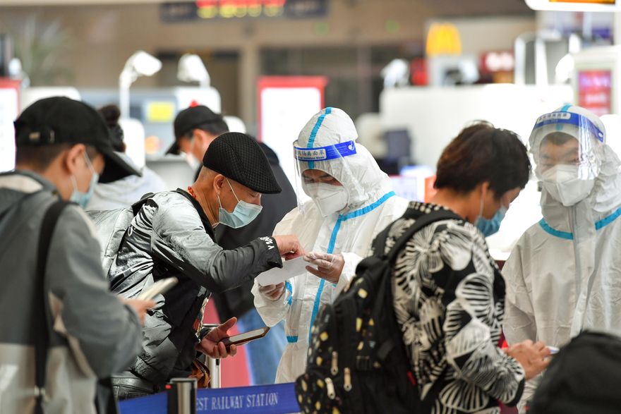 大陸公布首例！　青島單日「50萬人」染疫持續增加中