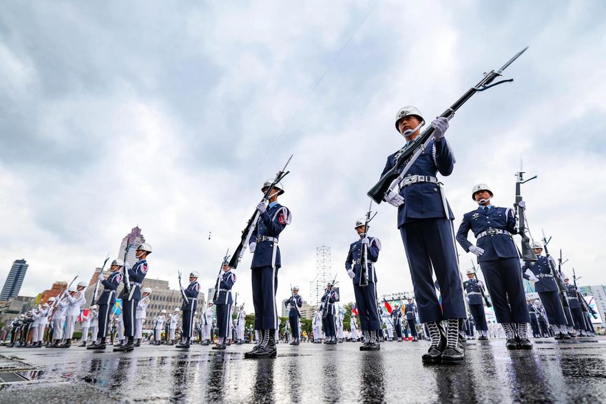 基地開放三軍樂隊演奏日本軍樂　有討論改進空間