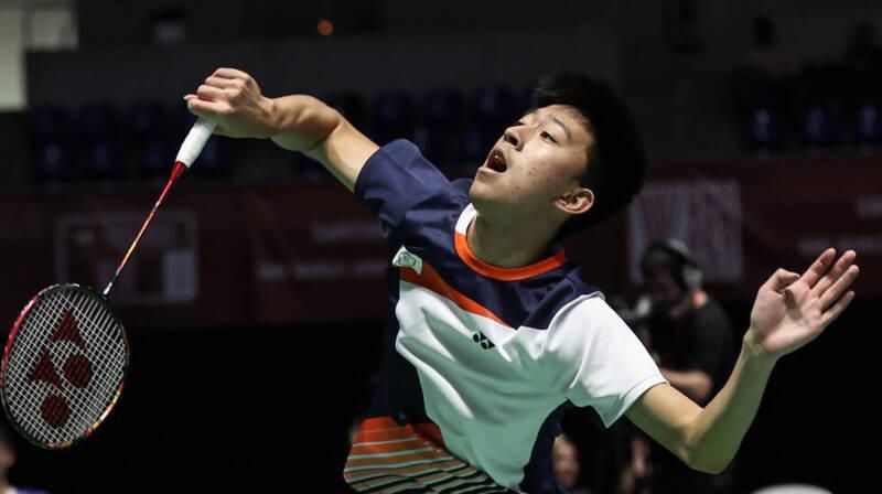 郭冠麟直落二退印度好手！U19世青羽球男單摘金　台灣史上第二人