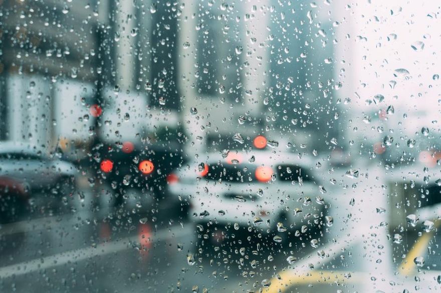 跨年、迎曙光恐怕要落空了！吳德榮：今起迎風面有局部短暫雨　這個地方會下雪