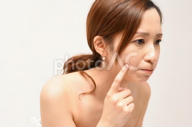 青春不痘留　醫揭「四點」青春痘形成原因