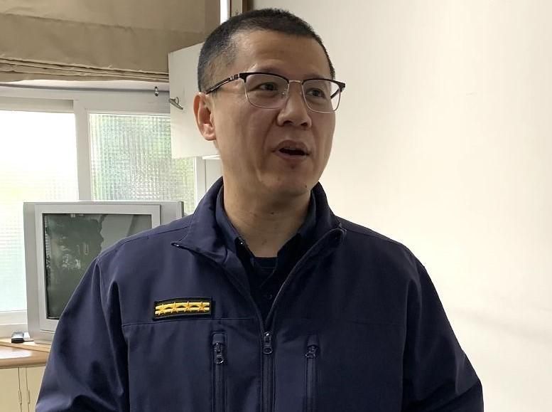 莊武能控警「像黑衣人敲車」　竹警反駁：拒捕衝撞才開槍