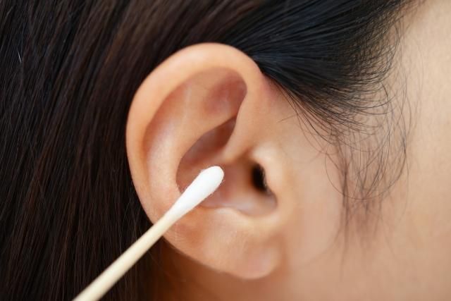 悚！40歲婦耳鳴、聽力下降　醫一看驚呆「活蜘蛛在裡面結網！」