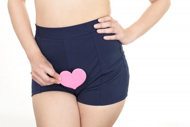 分泌物濃稠黃黃「愛愛」好害羞！醫警告：出現血絲可能是癌症