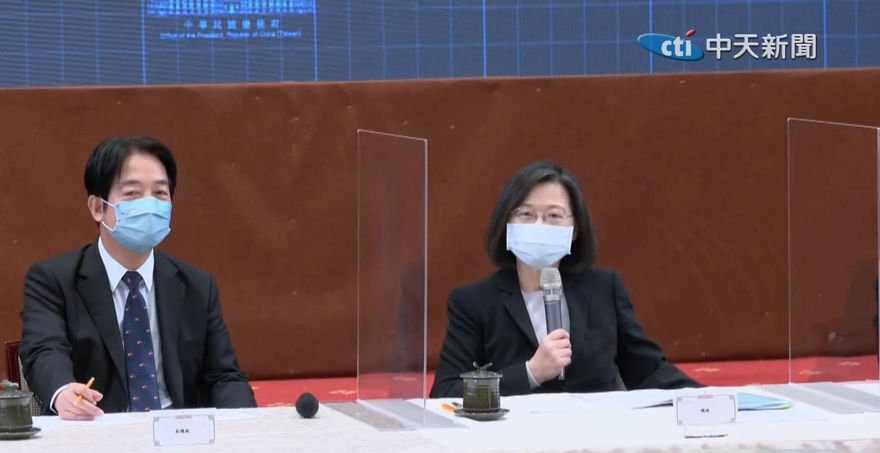 蔡英文民調死亡交叉「流失近200萬鐵粉」！游盈隆：賴清德恐受嚴重衝擊