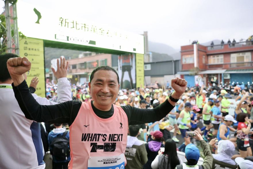 侯友宜「最強人設」成2024勝選關鍵？媒體人驚呼：沉默的浪潮來了！