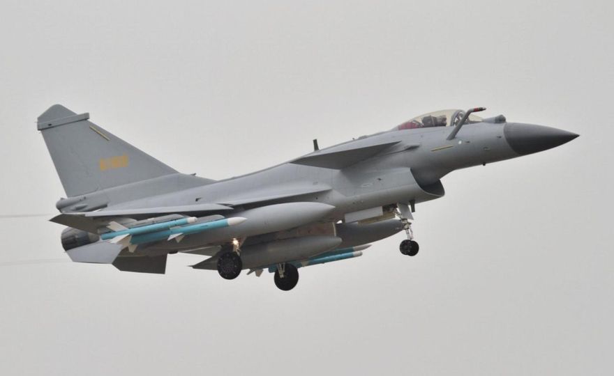 陸取消M503航線偏置！今偵獲22架解放軍機出海11架逾越海峽中線　國防部：嚴密監控警戒
