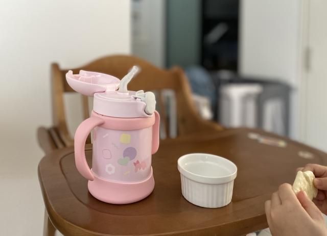 幼兒園老師見超噁「發霉餐具」傻眼：你們自己會用嗎？