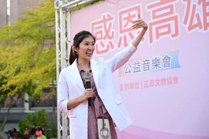 綠營女黨工遭色導性騷被高層吃案　李明璇怒轟：性騷是民進黨DNA？