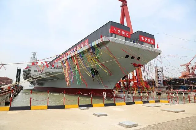 海試近了！陸國防部：福建艦目前正在開展繫泊試驗