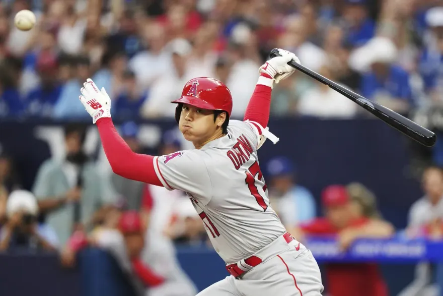 影/大谷翔平連3打席開轟！藍鳥球星爆粗口「整隊他X的就他能打」　9局上滿壘退場原因曝