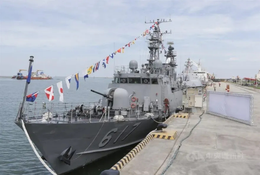 錦江級巡邏艦高江號驚傳擱淺　海軍：已安全脫困返港