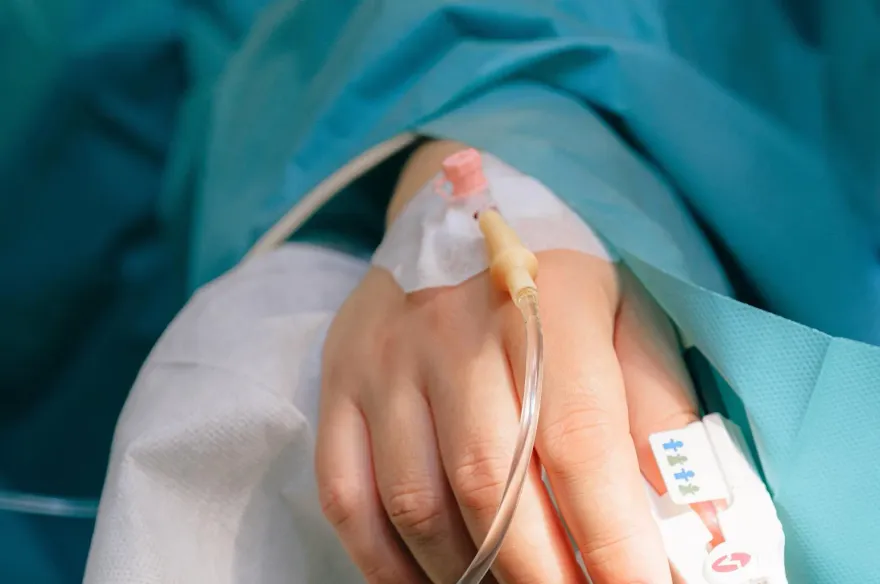 妹子腹瀉竟「心臟驟停」！醫示警：生病別運動　死亡率80%