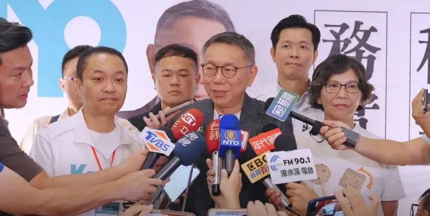 郭台銘嗆媒體「沒反映真實民意」！網友心聲全說了：一開口就破功的老番顛