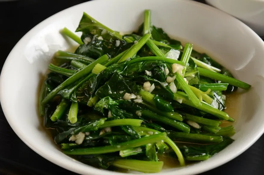 吃「燙青菜」會瘦 ？！ 豆芽菜可是肥胖兇手　低熱量冠軍是青江菜、小白菜