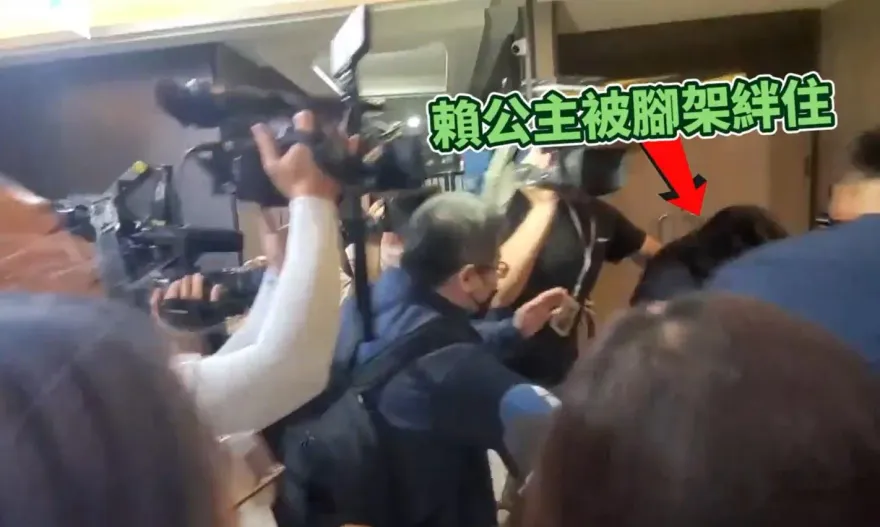 賴品妤「受訪摔倒」控中天記者推人　粉專曝畫面酸碰瓷王：被絆倒抹黑造謠
