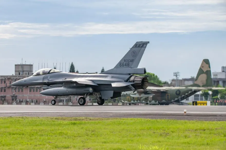 空軍F-16V、幻象2000戰機拂曉出擊不尋常？張延廷預言1事