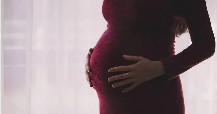 台灣人生育年齡持續上升！國外研究：「高齡產婦」早產風險近2倍