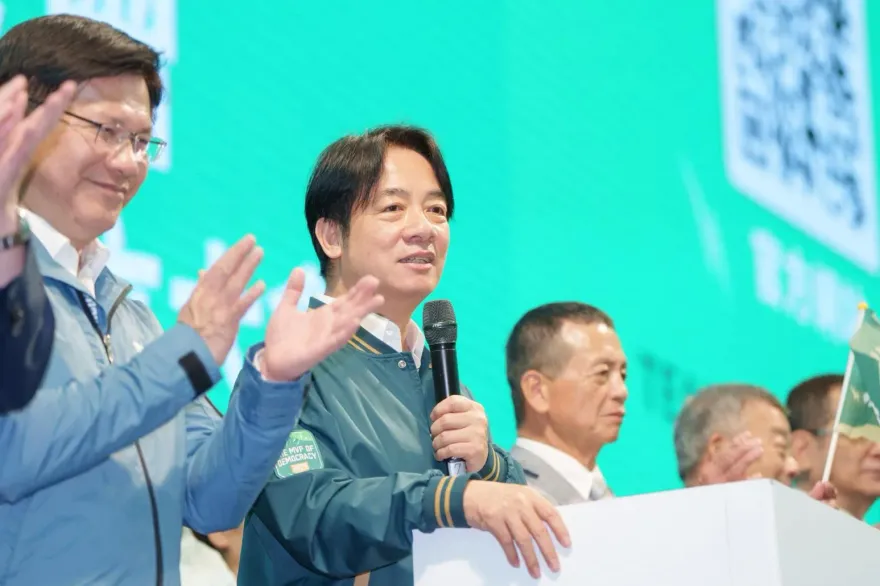 遭質疑民進黨貪腐！賴清德反問到女學生支吾　再嗆說不出具體「就是一個印象」