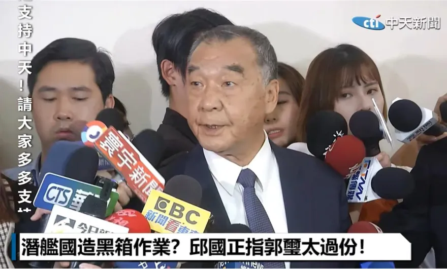 聽到以色列只用2天就動員30萬後備軍人　邱國正眉頭一皺說話了