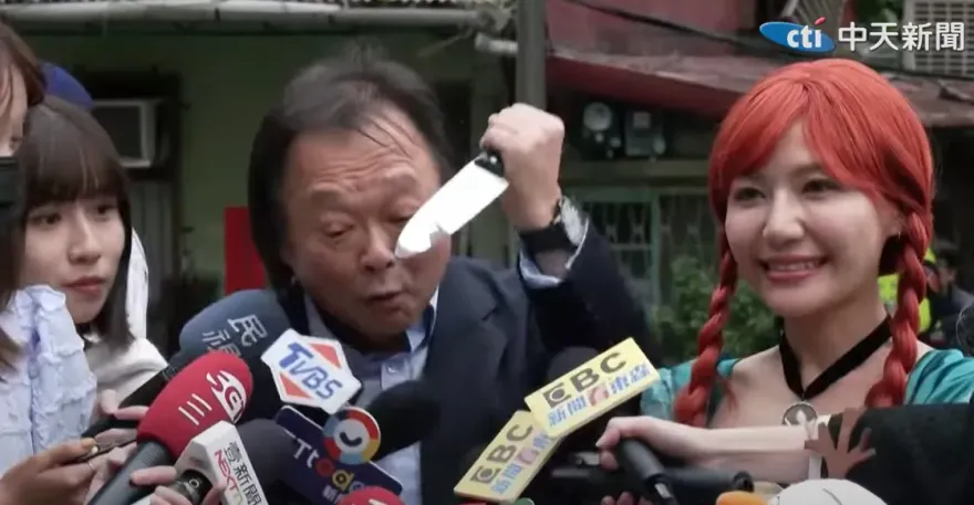 擔心藍白合？「柯學家」王世堅嗆他：詐騙集團