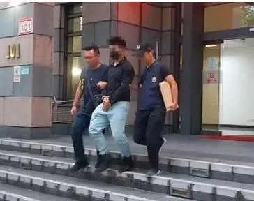 「背包狂人」除了縱火又被查出種大麻！警衝楊梅山區空拍搜索並查扣大麻盆栽