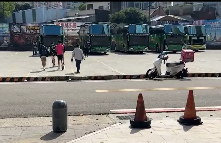 高雄民族國中畢旅疑集體食物中毒！疑是桃園某活魚餐廳　衛生局揪13項缺失