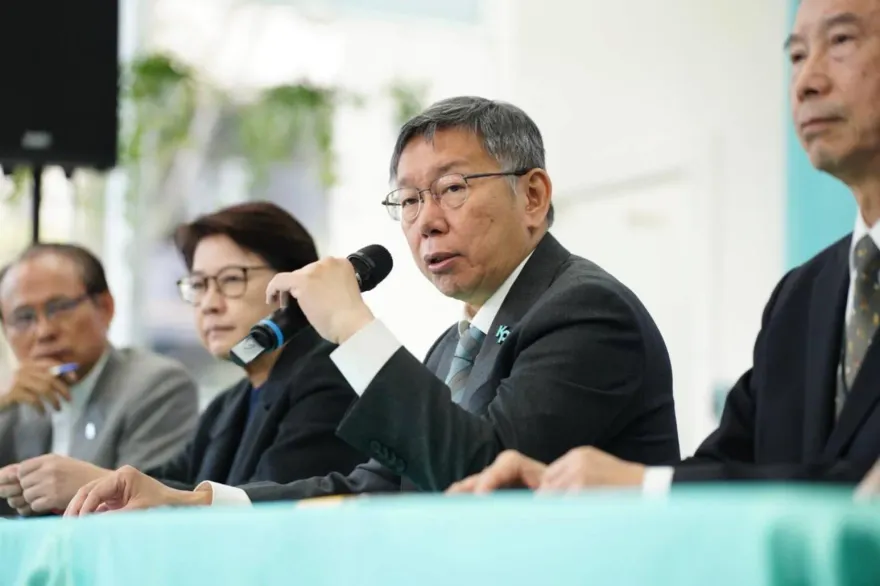 柯文哲被綠營集中火力攻擊　施正鋒：他求之不得