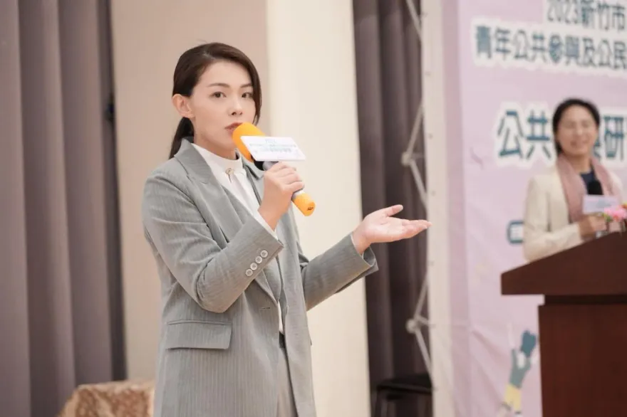 楊志良站台失言吐驚句　高虹安盼各界關注女性生育自主權
