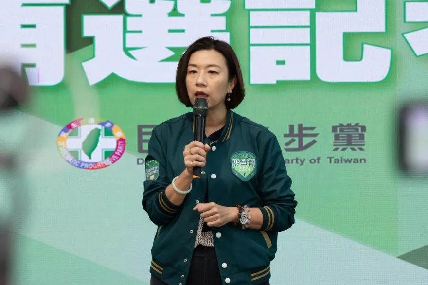 綠委林靜儀碩士論文涉抄襲？　蔡正元質疑：重複率高達27%