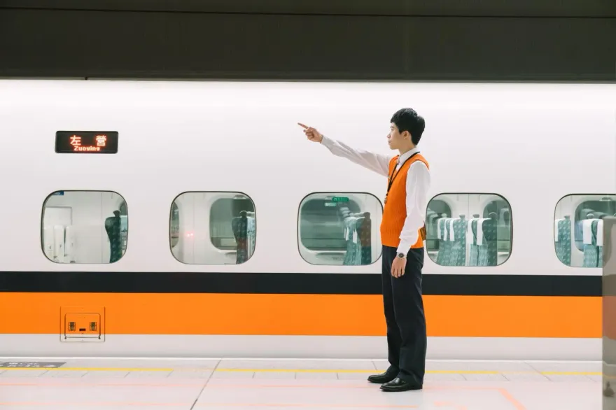 元旦返鄉注意！高鐵再加開8班次　12/16紅眼搶票