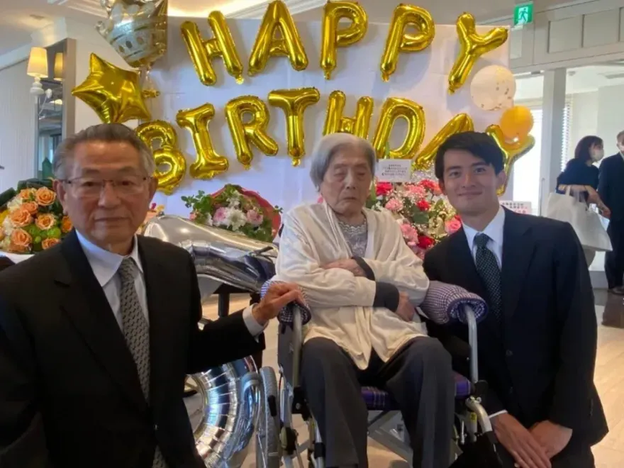 日本「在世最高齡人瑞」115歲糸岡富子愛喝「這款」飲料