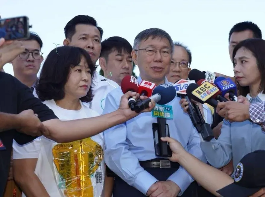 柯文哲桃園萬人造勢證明一事　黃揚明曝他「不可能的任務」