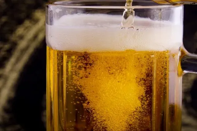 酒癮者平均壽命少25歲！十大癌症中6種和酒精有關　尤其上消化道癌症