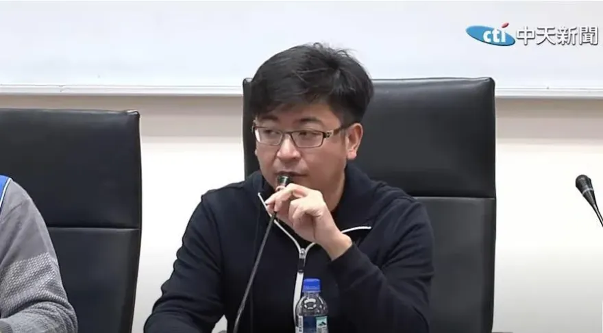 謝典林爆氣駁斥加入民眾黨「挑戰姐姐」！未來2年計畫曝