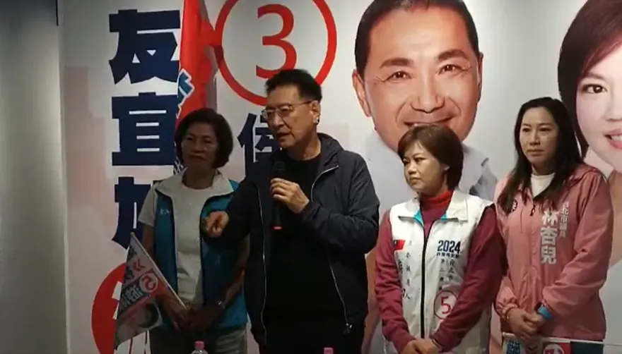 諷高端合約保密30年就像蔡英文論文一樣　趙少康吐槽：又不是威士忌越陳越香