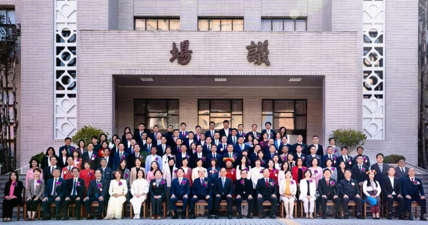 34席不分區立委！藍綠白3黨平均年齡曝光　最年輕是「它」52.692歲
