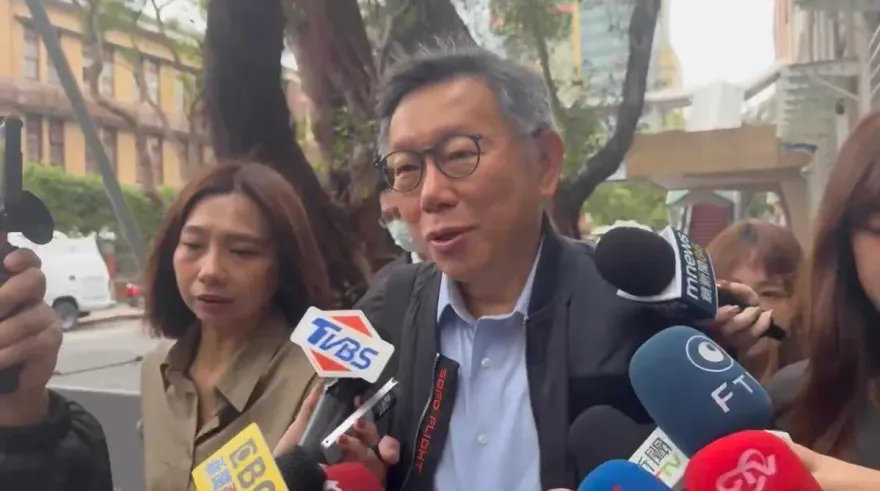 柯文哲、吳崢口中的「醫界大老」說話了！證柯致電尋求民進黨支持黃珊珊當立法院長