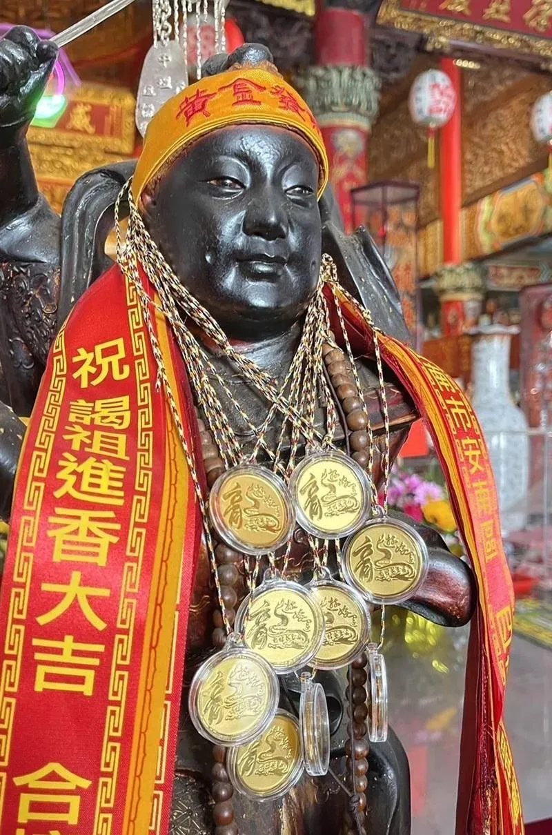 「遊學太子爺」首度駐駕台南過年　2/10起擲「最多聖筊」就能帶走金牌