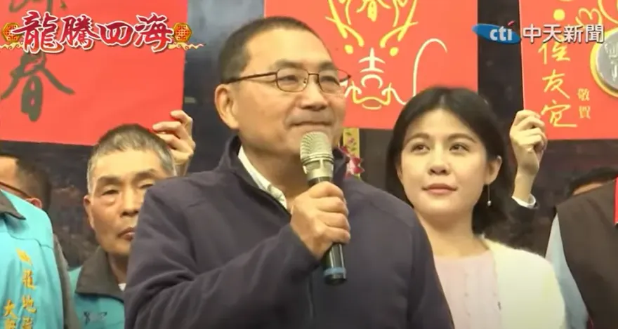 影/蔣萬安飆歌超夯神曲！甩藍營造勢歌老派　侯友宜反應曝光
