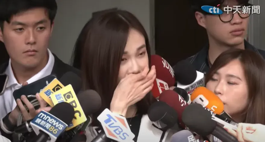 楊寶楨請辭落淚　民眾黨恐八卦化？前藍委：後宮爭鬥勝過朝前立委