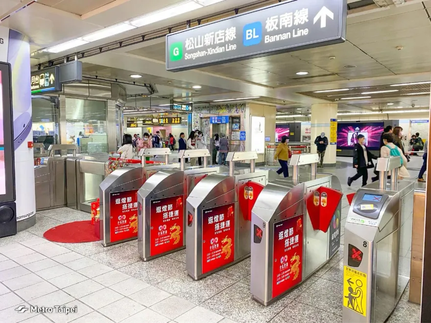 搭捷運無悠遊卡忘帶錢！網授3招免現金買車票