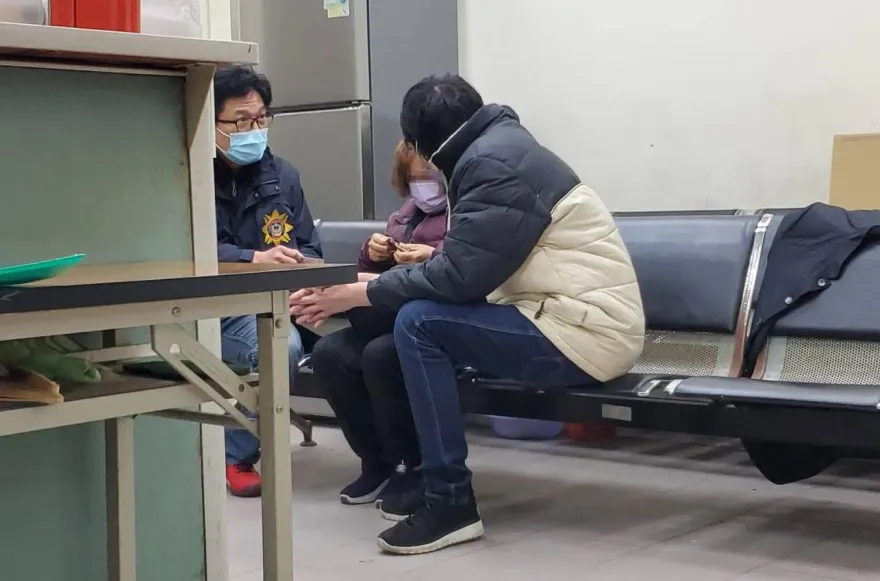 基隆警殉職/自助餐打工養3子！小兒奪2命成屍塊　苦命媽崩潰難眠