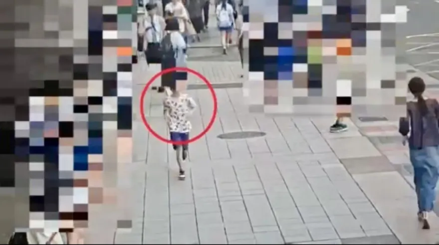 影/港籍11歲童中正紀念堂狂奔　父母找嘸人警2KM外地下街尋回