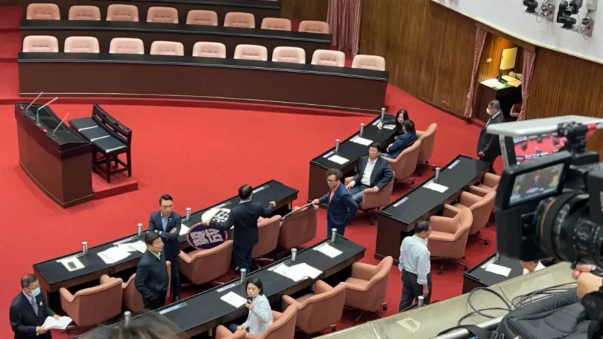 年改復議案今日重新表決　民眾黨立委不進場投票