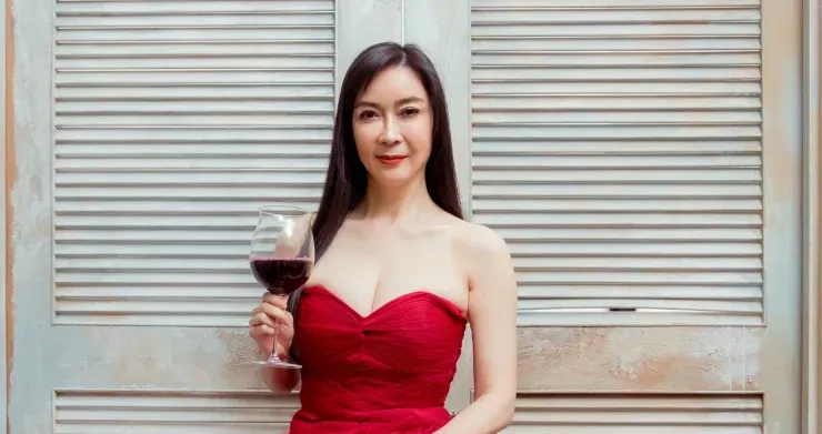 顧婕罹腸癌2期癌細胞擴散！「10大警訊」別輕忽　多數人確診已晚期