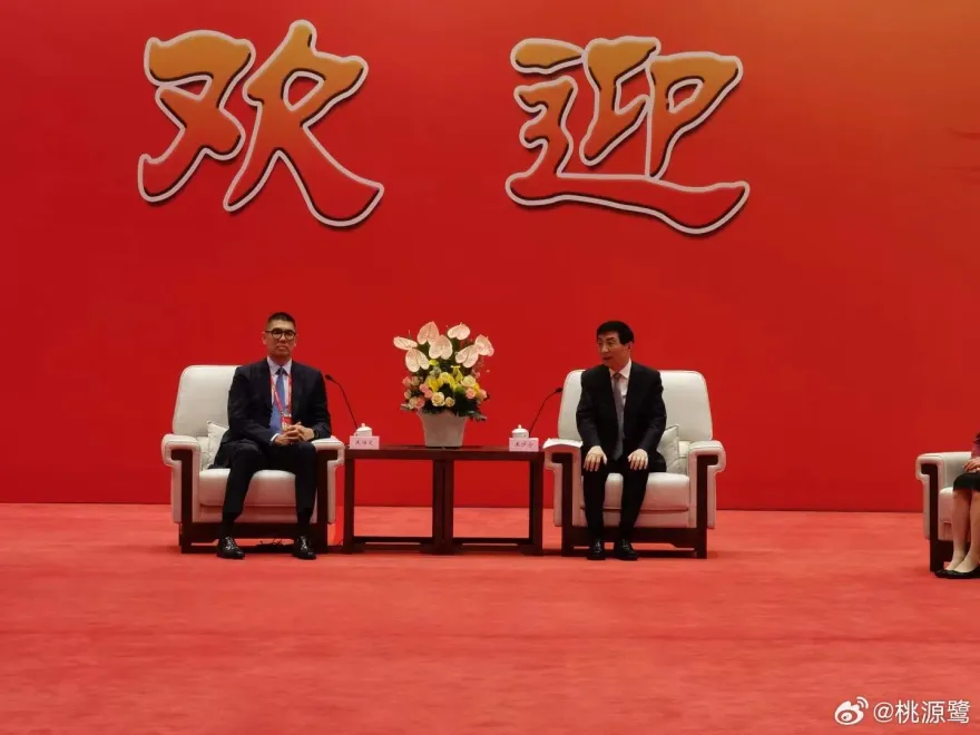 海峽論壇開幕前先會連勝文　王滬寧：維護台海和平是兩岸共同願望
